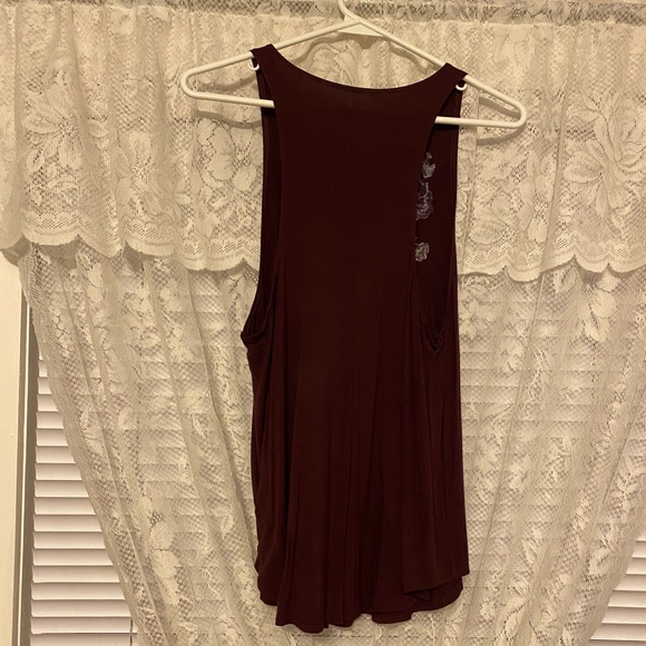 Burgundy American Eagle Sexy Soft Tank. - Picture 2 of 2